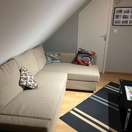 Mamoucafecouette Bed and Breakfast Roz-sur-Couesnon Exteriör bild