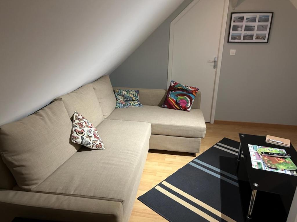 Mamoucafecouette Bed and Breakfast Roz-sur-Couesnon Exteriör bild